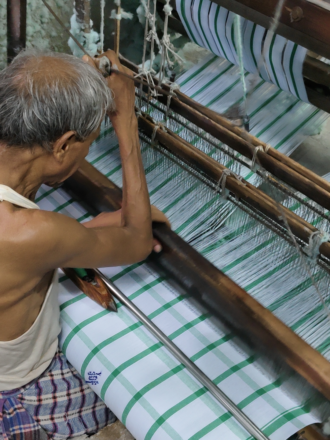 Handloom Weaving in Gayaji