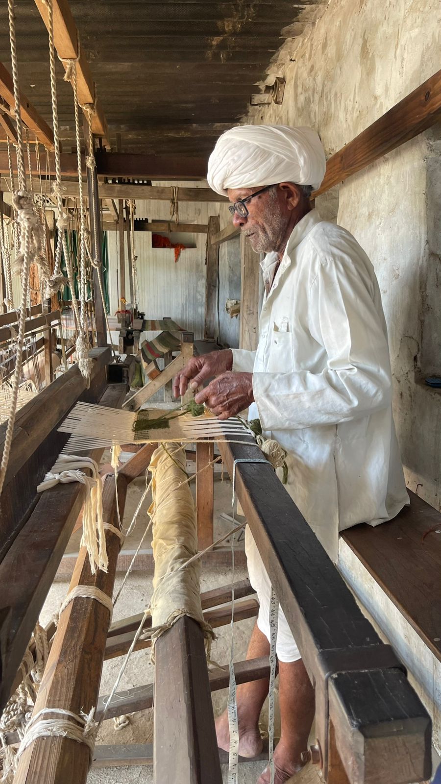 Handwoven dhurries: Jawaja