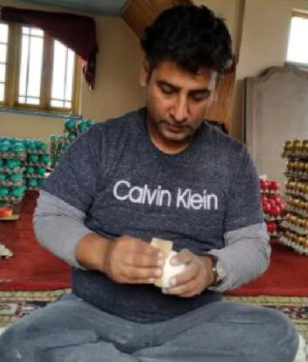 Craft – Basharath Hussaina Malla