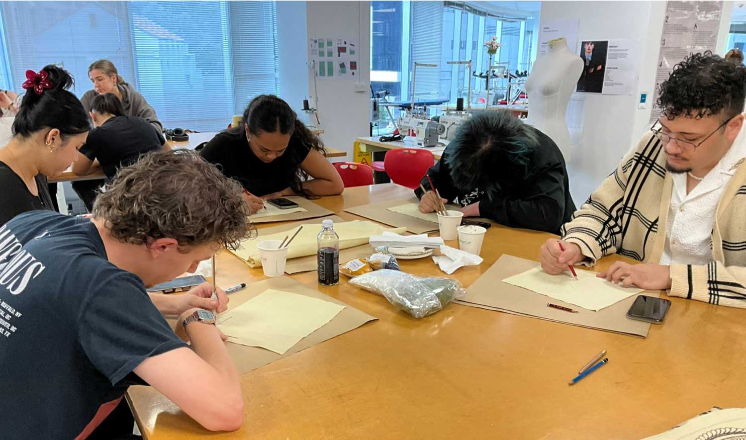 students-ideating-kalamkari