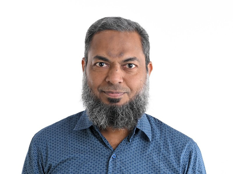 Dr. Shakeel Iqbal  Iqbal Husain