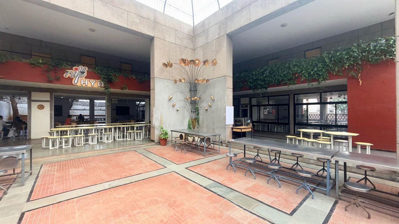 Canteen3