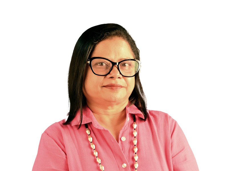 Dr. Sonali Roshan Saldanha