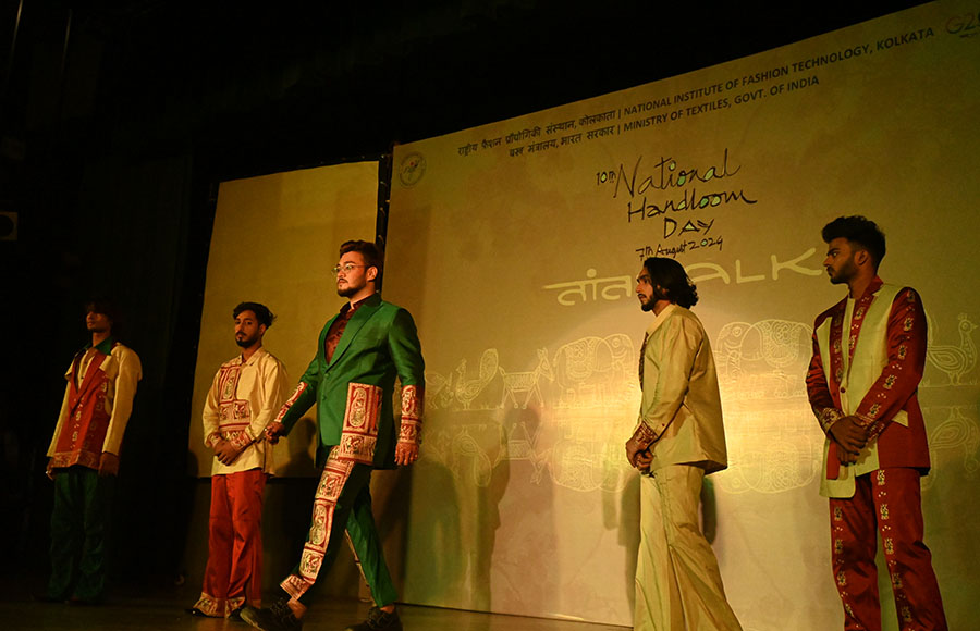 National handloom day