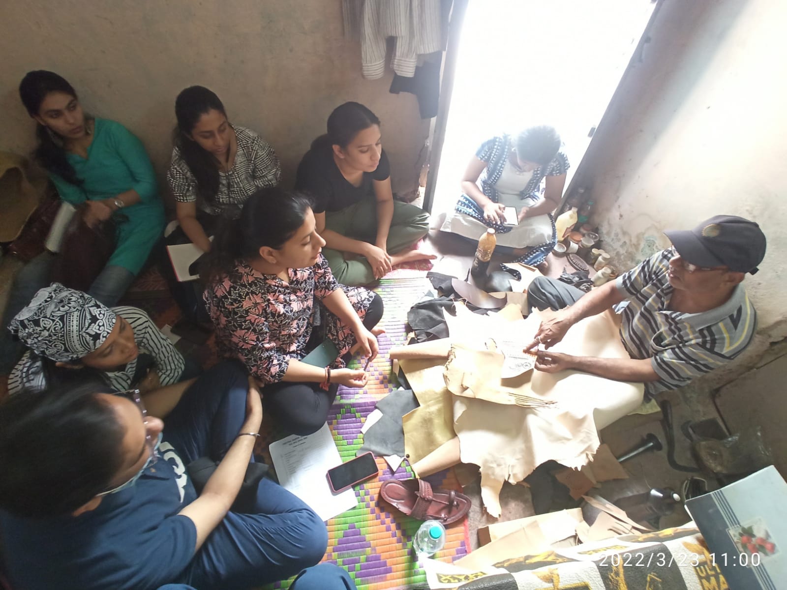 Student Engagement with Craft Cluster - Kolhapuri Chappal