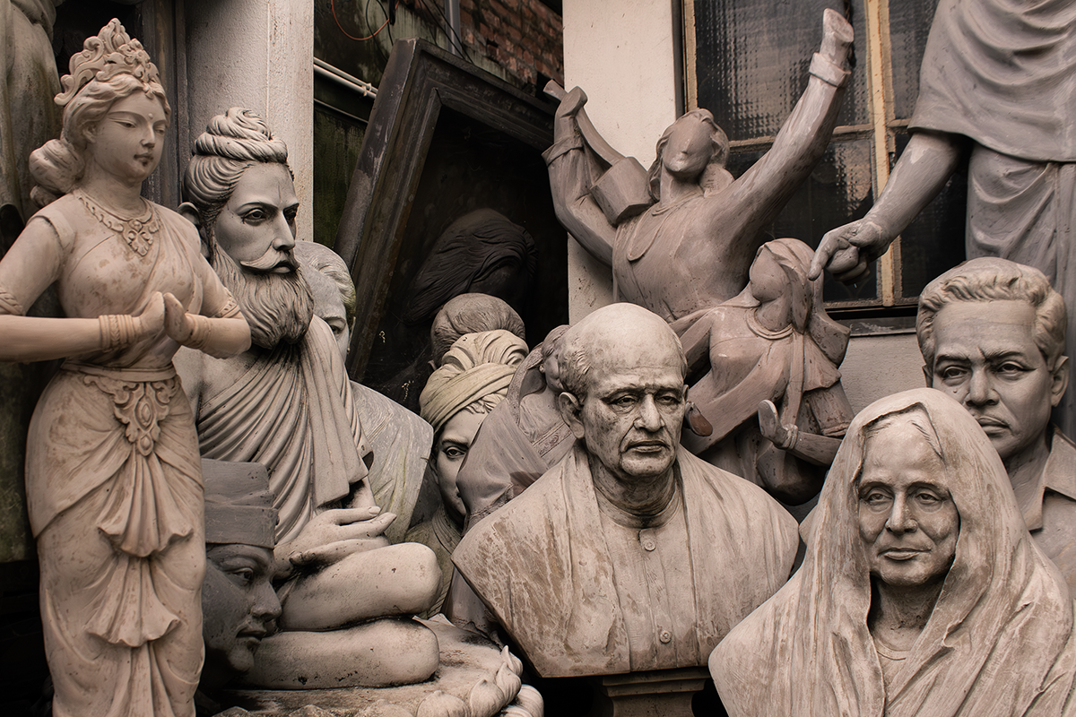 Crafting Stories in Clay- The Legacy of Krishnanagar's Artisans