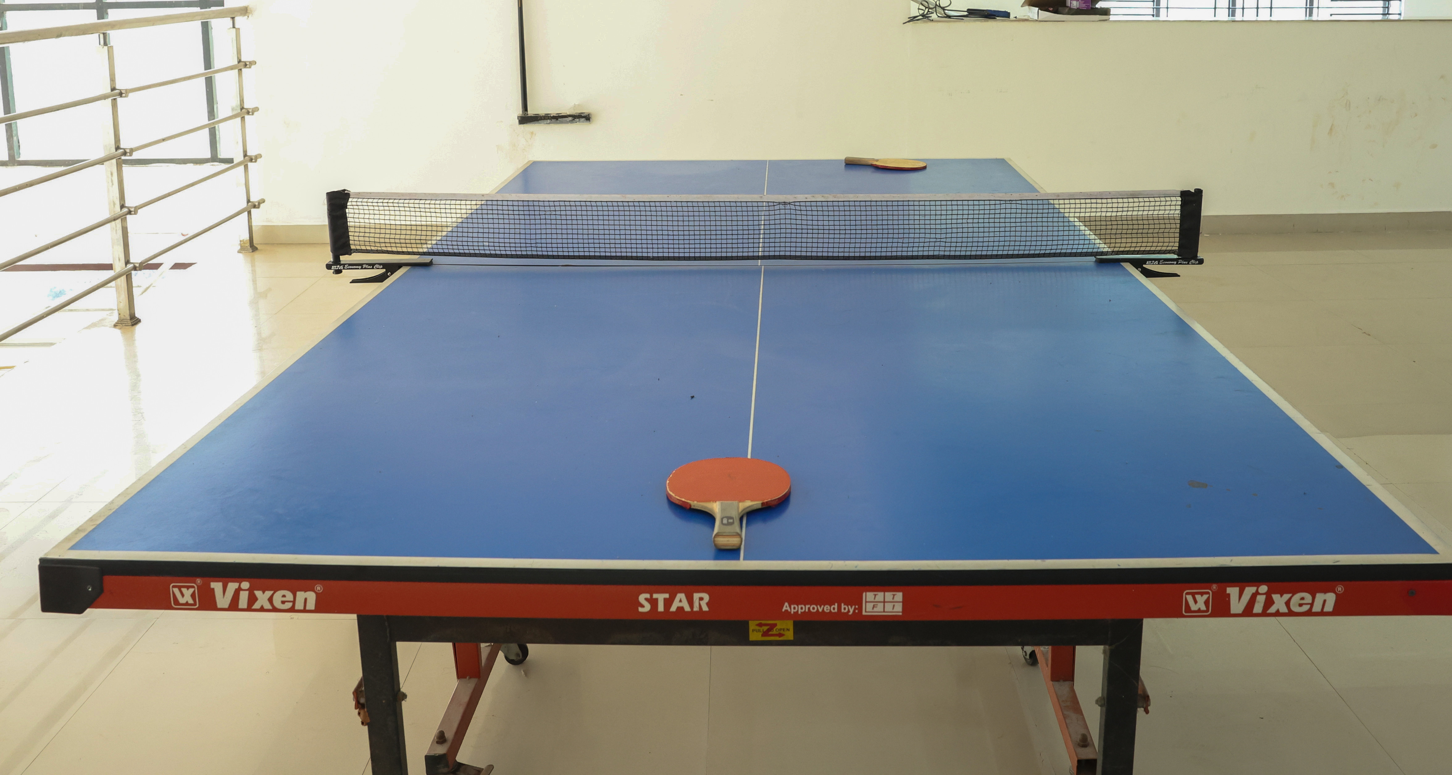 TABLE TENNIES