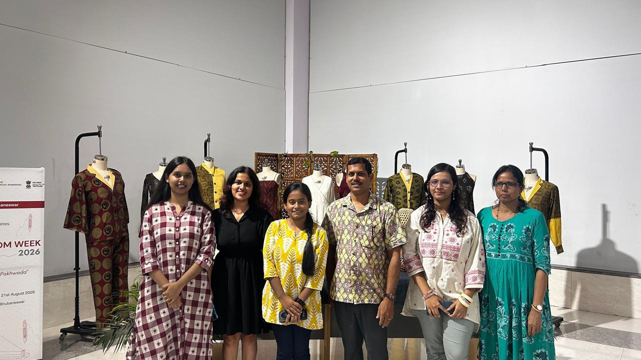 HANDLOOM DAY