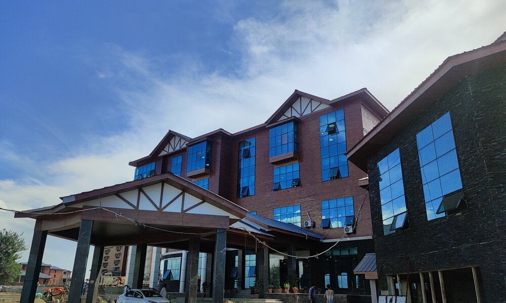 This image has been removed. For security reasons, only images from the local domain are allowed. Image removed.